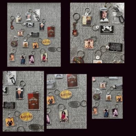 NEW 75+ Country music concert souvenir keychains - Picture 4 of 9